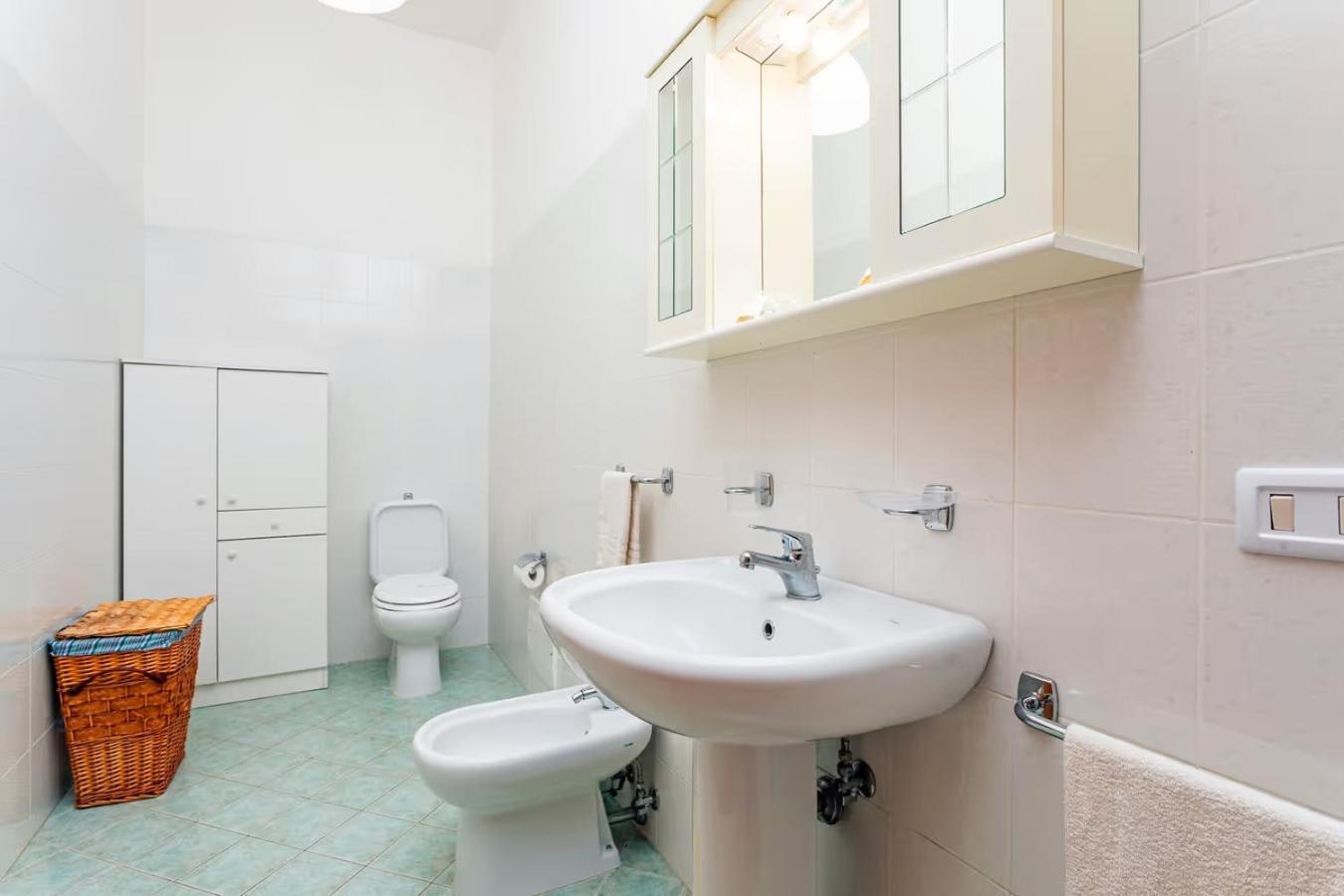 Camia Etna House Apartment Piedimonte Etneo Bagian luar foto