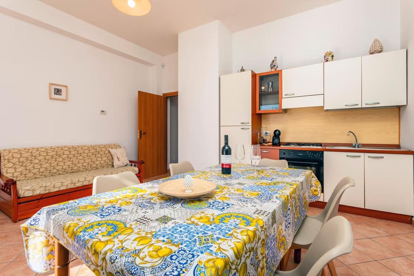 Camia Etna House Apartment Piedimonte Etneo Bagian luar foto