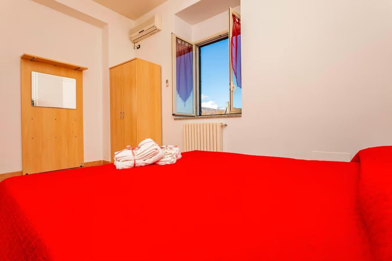 Camia Etna House Apartment Piedimonte Etneo Bagian luar foto