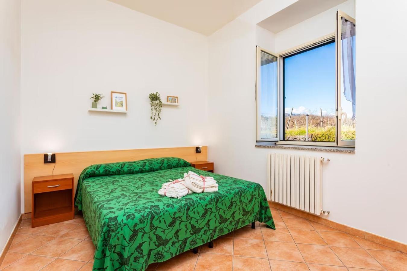 Camia Etna House Apartment Piedimonte Etneo Bagian luar foto