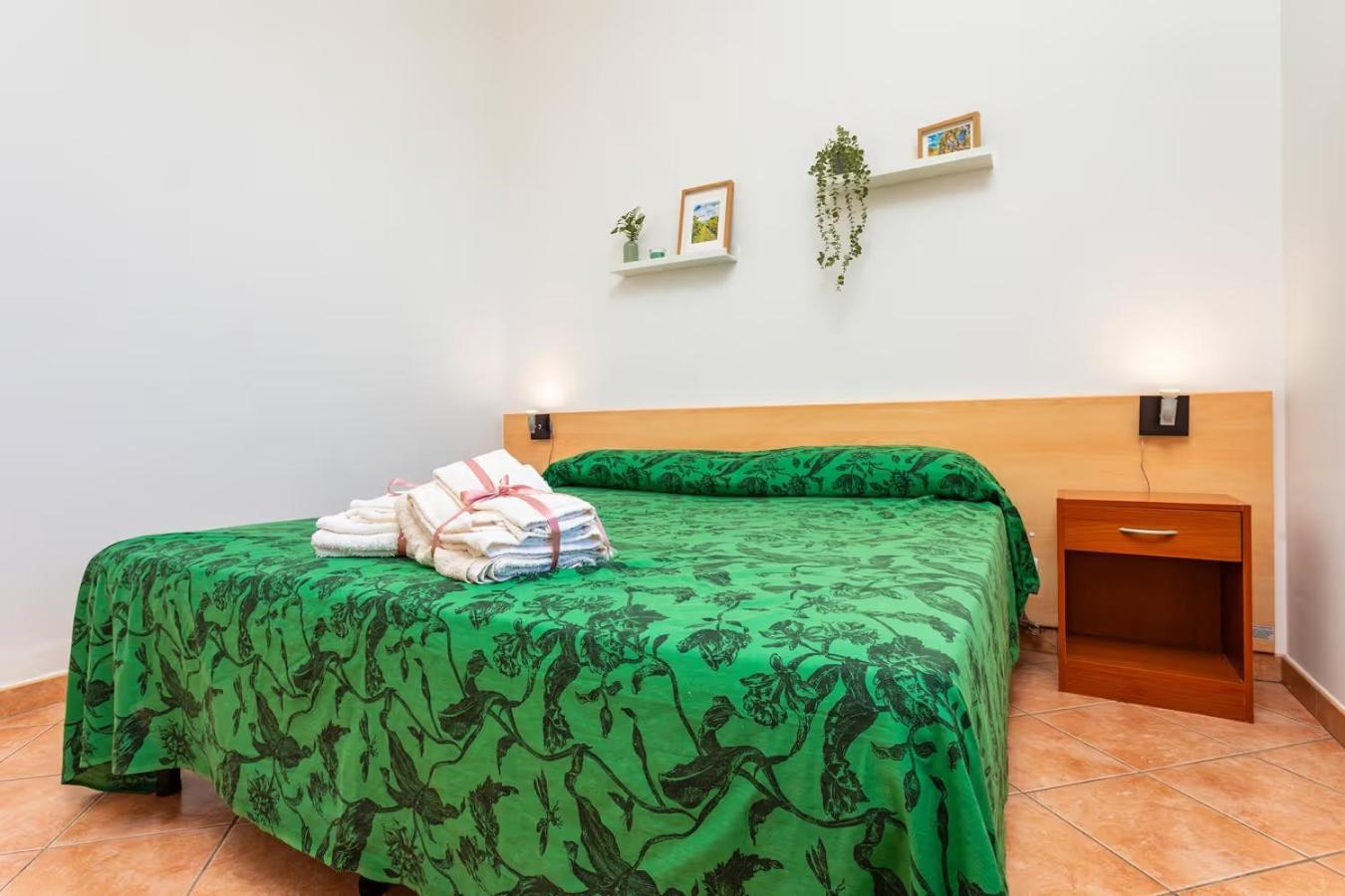 Camia Etna House Apartment Piedimonte Etneo Bagian luar foto